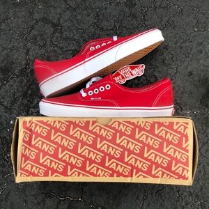 BRAND NEW NWT Vans Classic Authentic Red